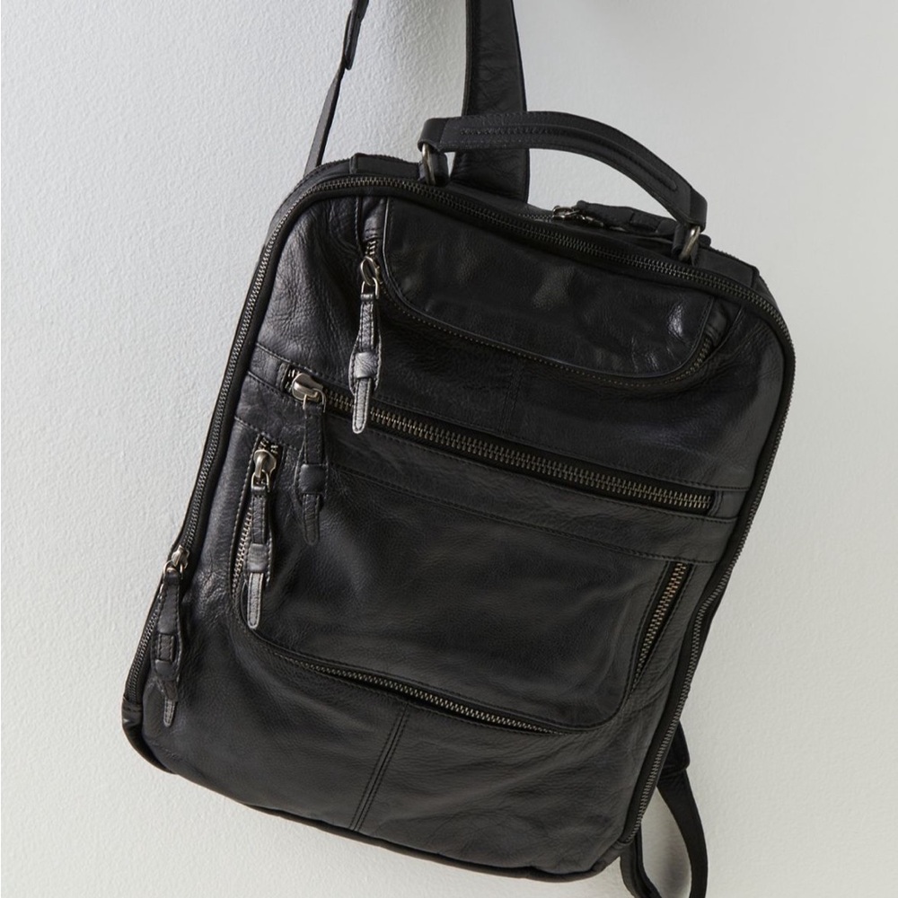 EAST END LEATHER BAG TRUE BLACK